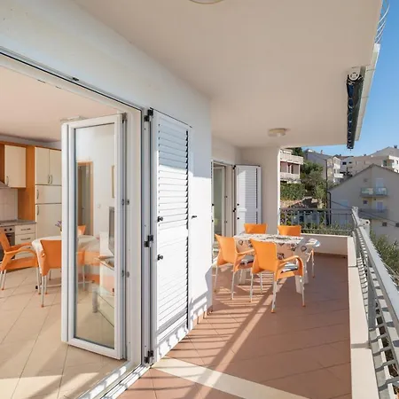 Beach Penthouse Diamond Omiš Exterior foto