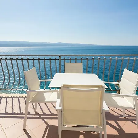 Beach Penthouse Diamond Omiš Exterior foto