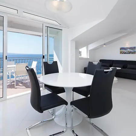 Beach Penthouse Diamond Omiš Exterior foto