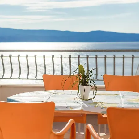 Beach Penthouse Diamond Omiš Exterior foto